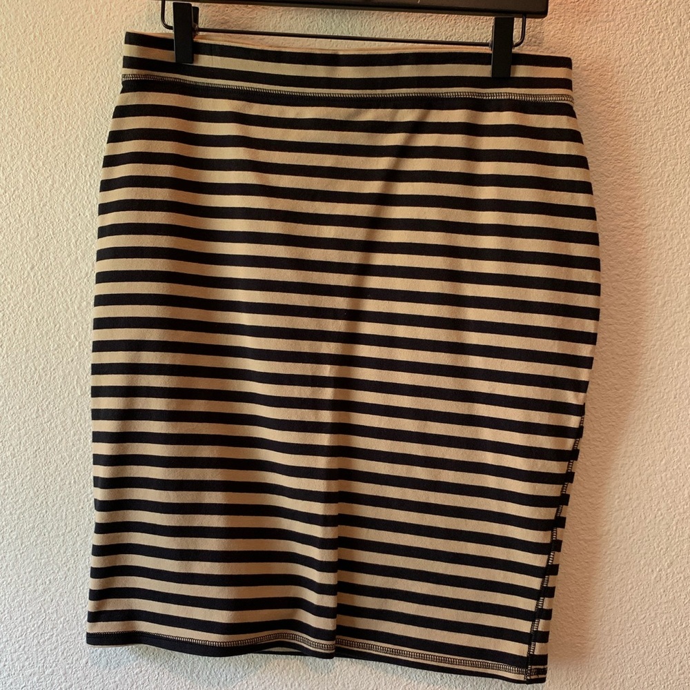 Old Navy Pencil Skirt